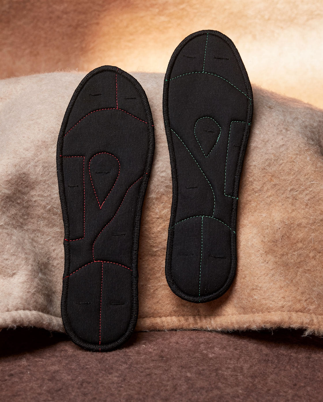 seso sole (sensorimotor insole including spots)